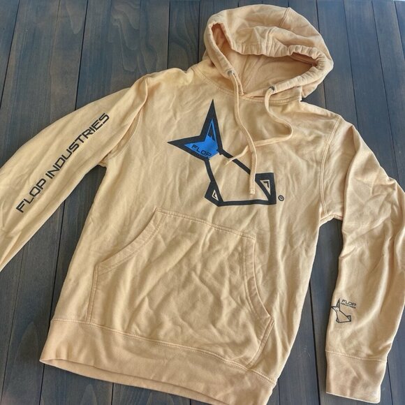 Flop Industries Oversized Yellow Fishing Sweatshirt - Size Small (G8) - Picture 1 of 10